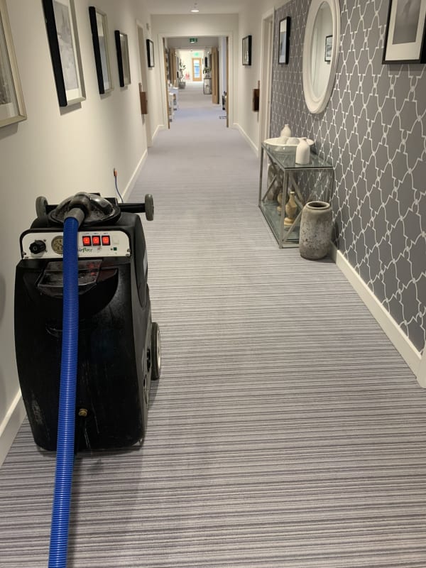 Air Flex Pro carpet cleaning machine in use at a boutique hotel